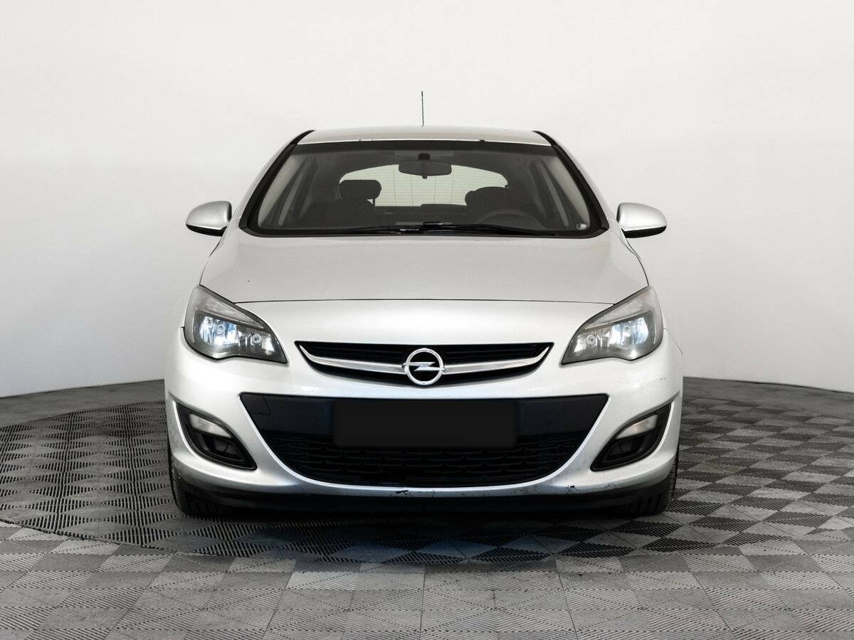 Opel Astra, 2013 - Фото №1