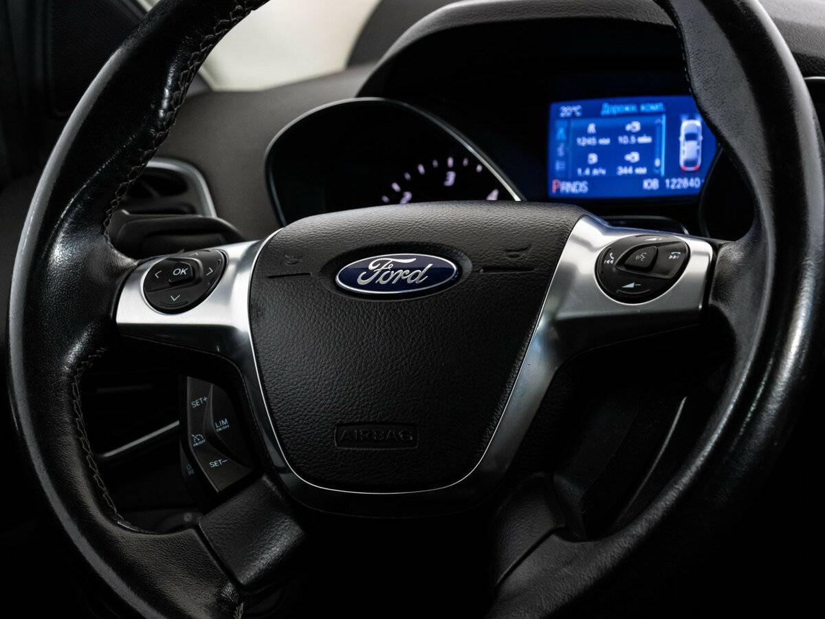 Ford Kuga, 2013 - Фото №9