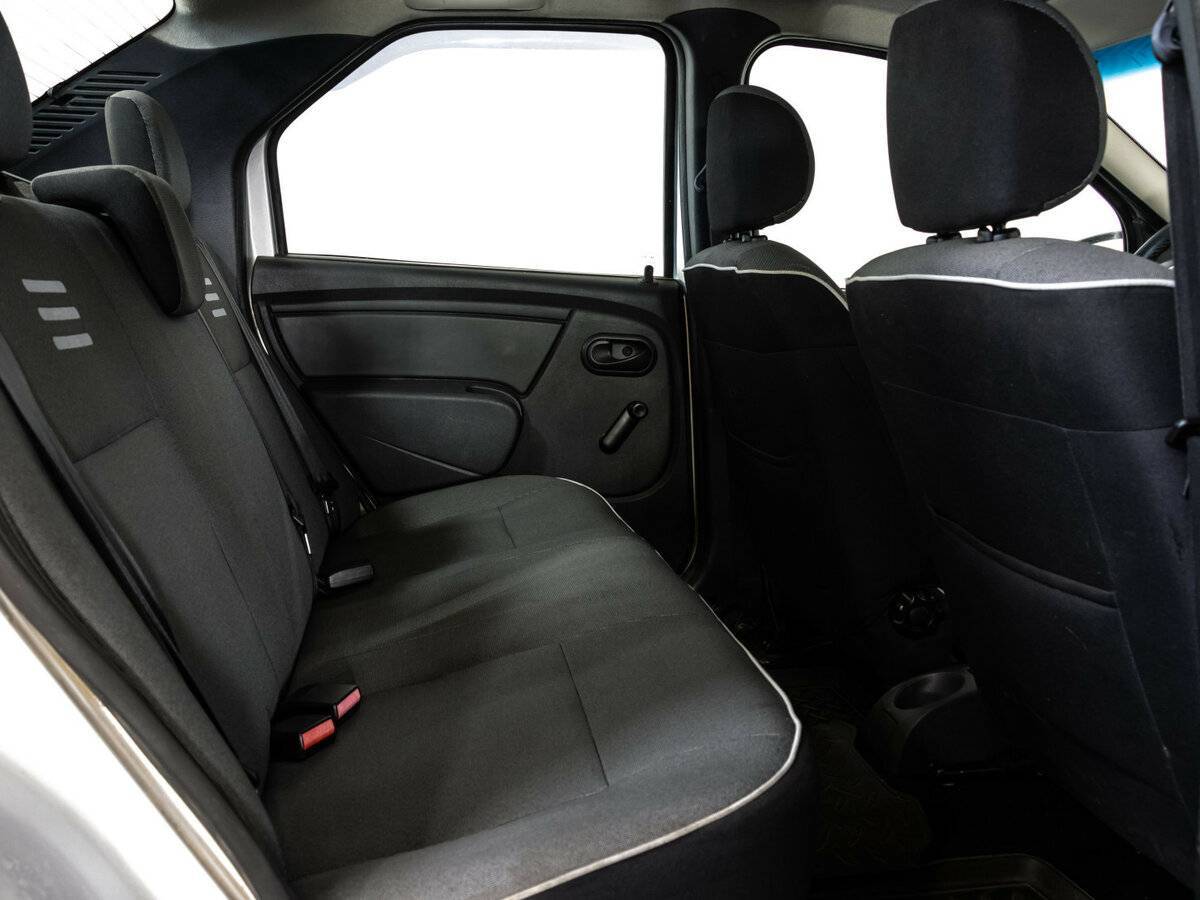 Renault Logan, 2012 - Фото №9