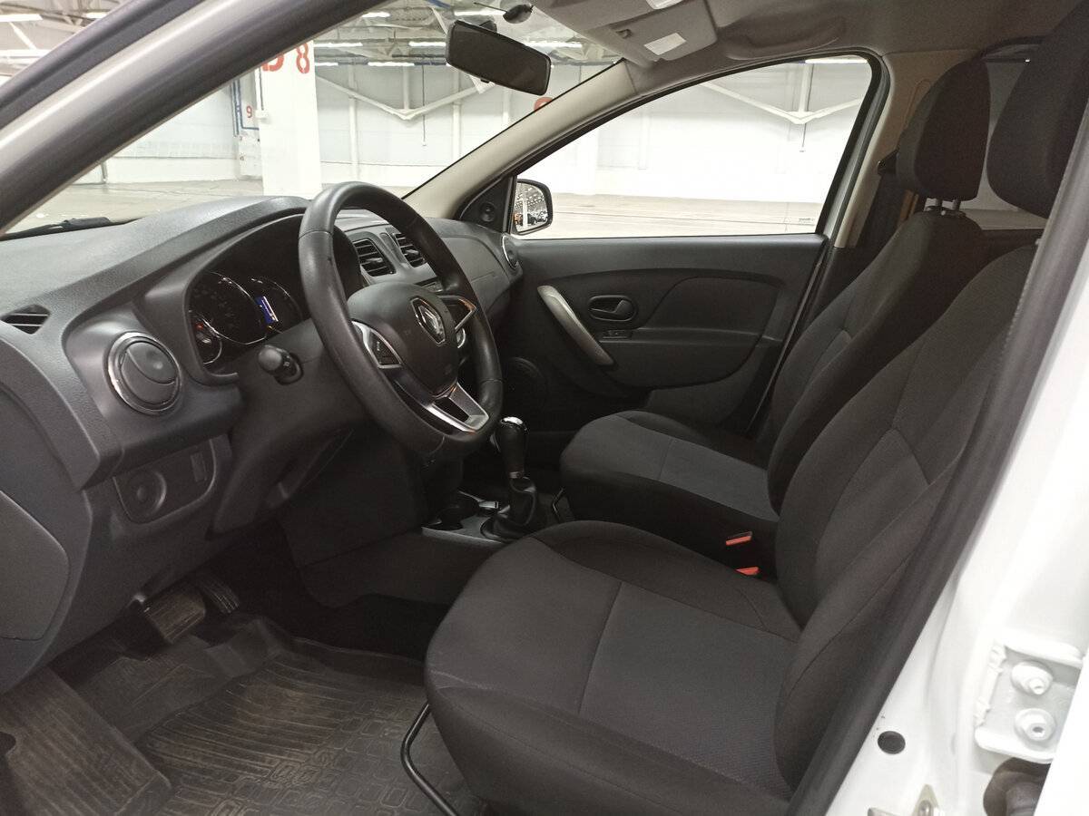 Renault Logan, 2020 - Фото №15