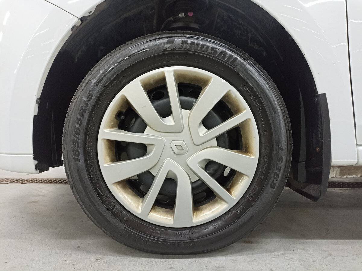 Renault Logan, 2020 - Фото №17