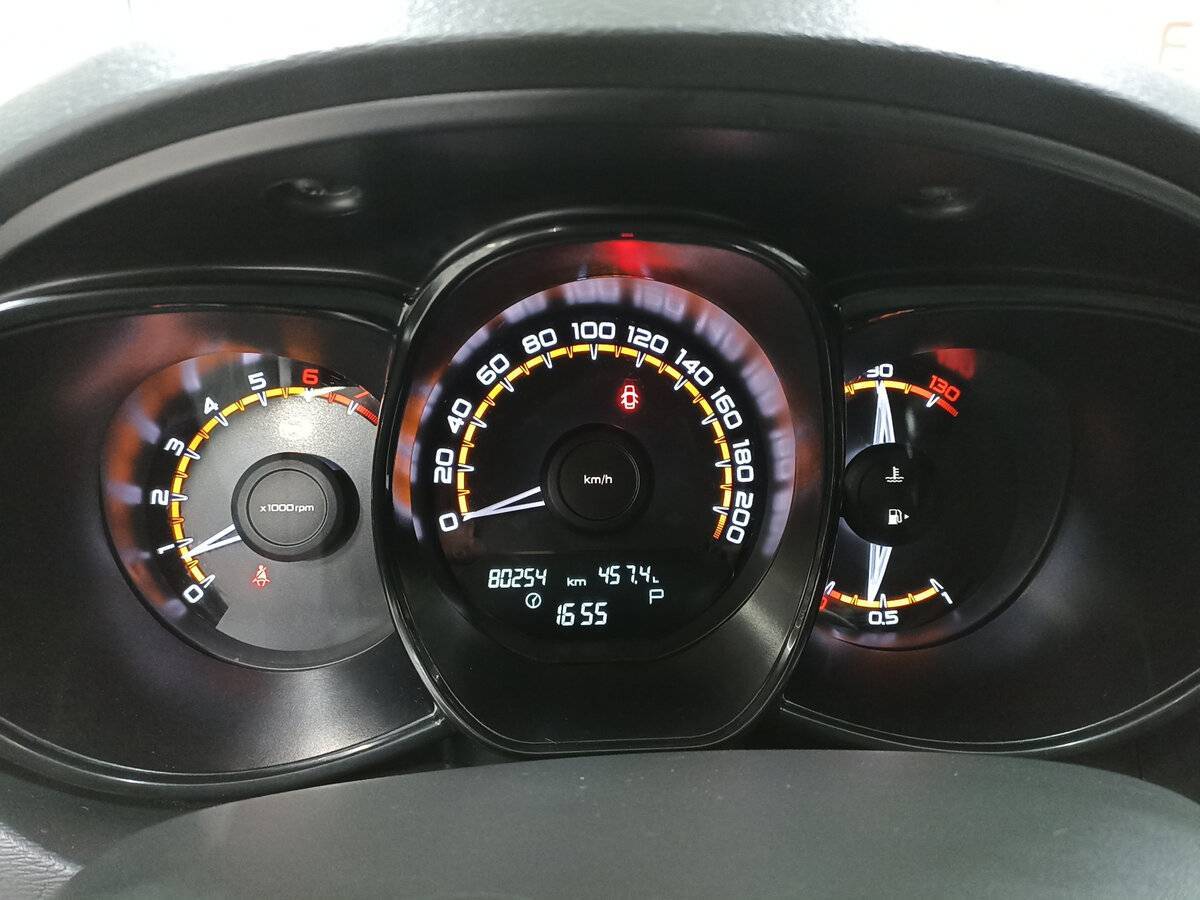 Lada (ВАЗ) Vesta Cross, 2020 - Фото №12