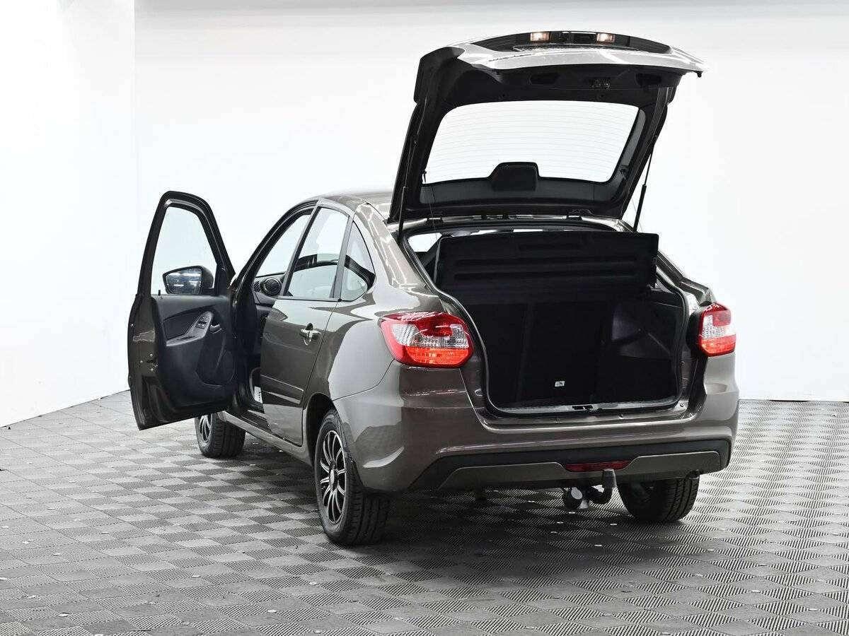 Lada (ВАЗ) Granta, 2019 - Фото №4