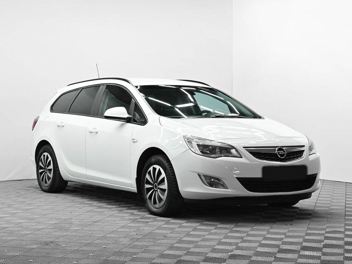 Opel Astra, 2012 - Фото №1