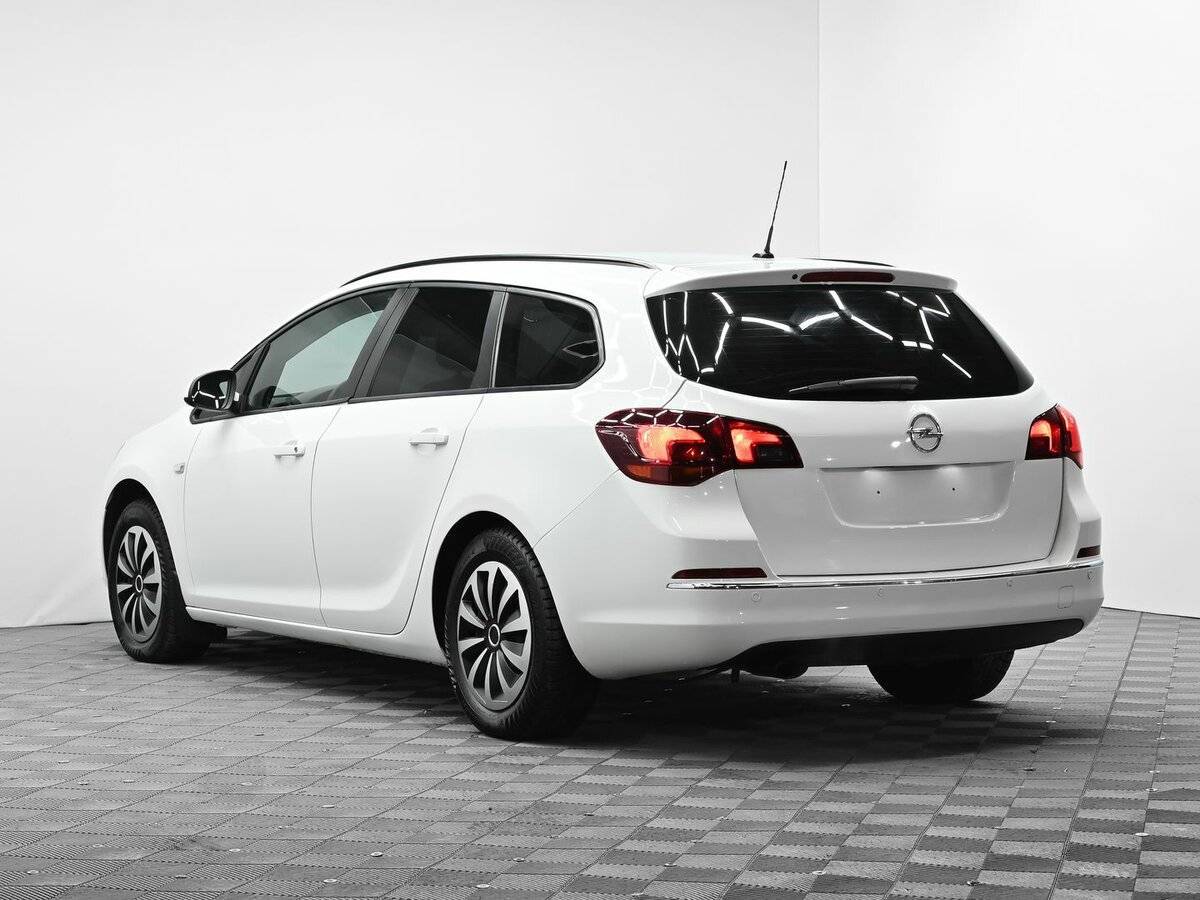 Opel Astra, 2012 - Фото №2