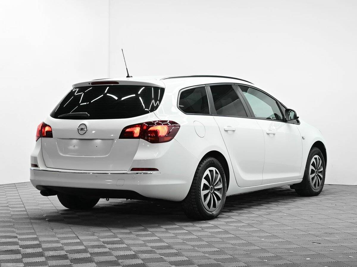 Opel Astra, 2012 - Фото №3