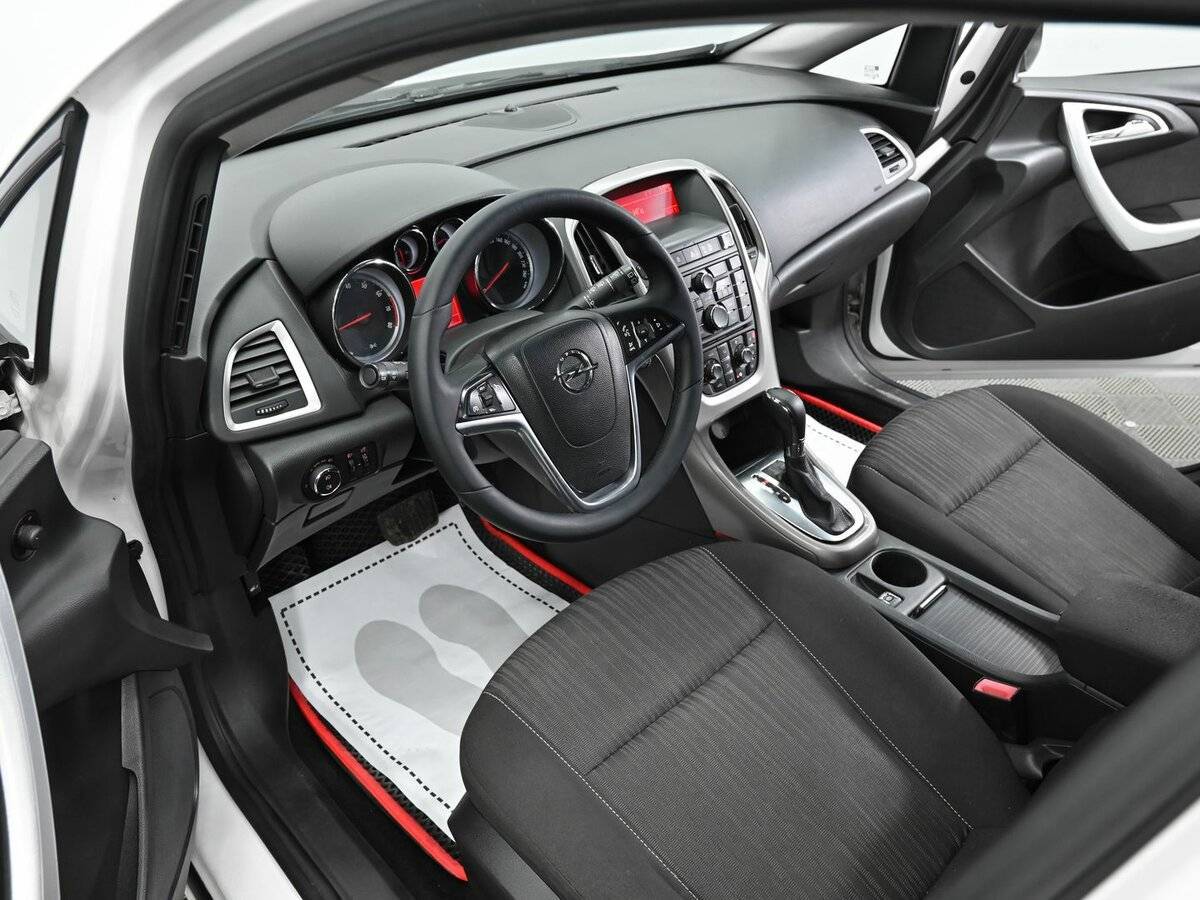 Opel Astra, 2012 - Фото №7
