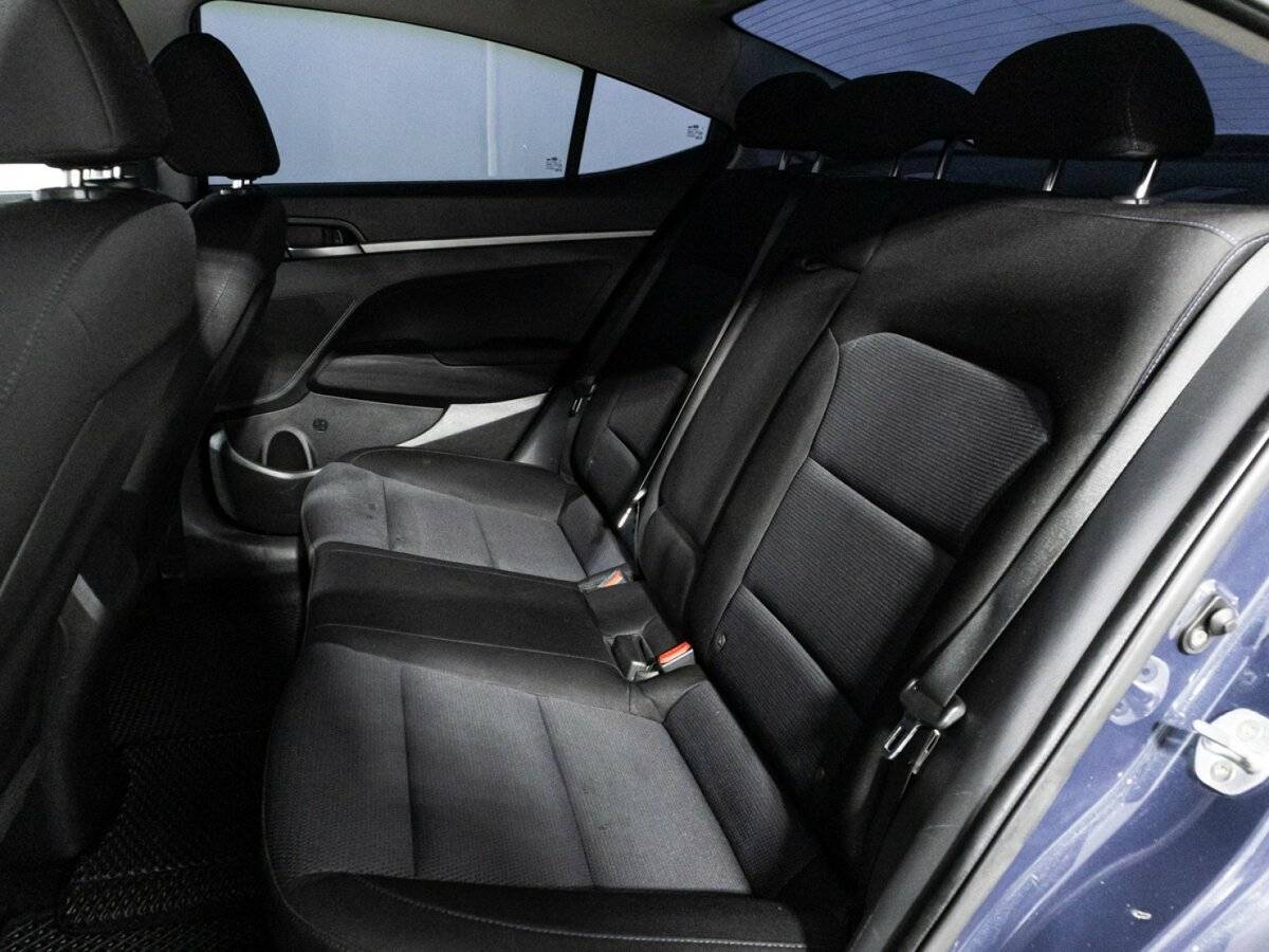 Hyundai Elantra, 2016 - Фото №9