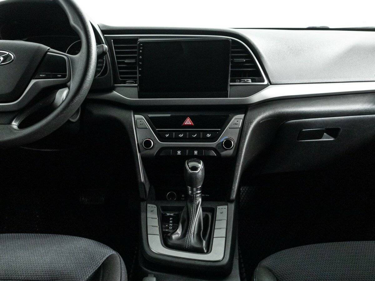 Hyundai Elantra, 2016 - Фото №13
