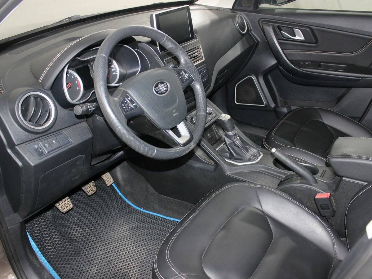 FAW Besturn X40, 2019 - Фото №11