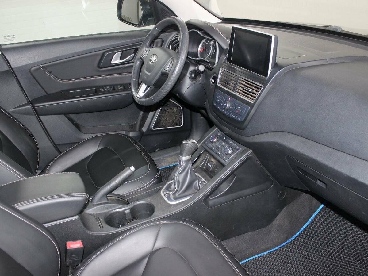 FAW Besturn X40, 2019 - Фото №12