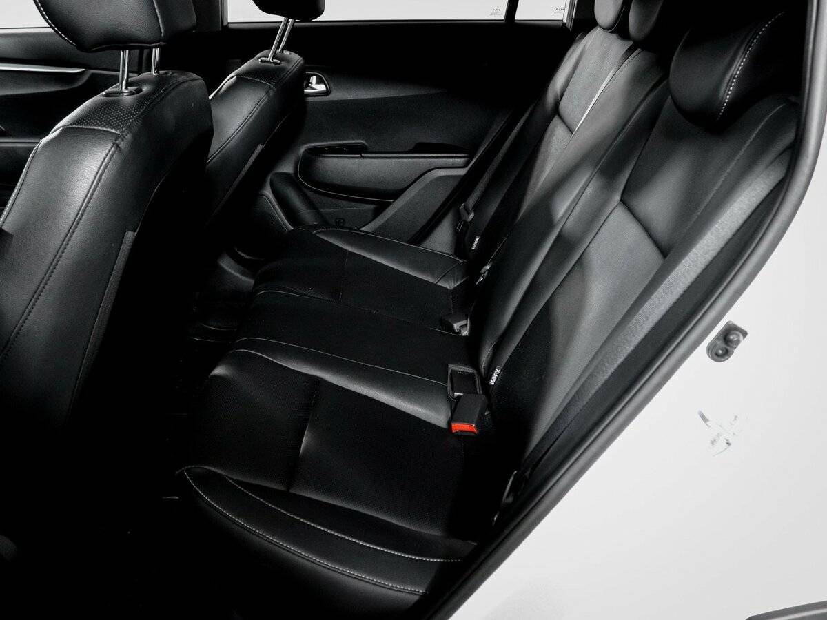 Kia Rio X, 2022 - Фото №7