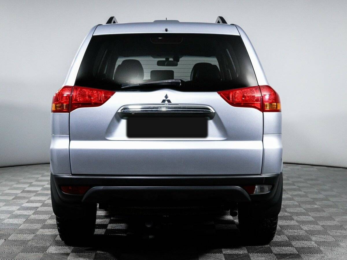 Mitsubishi Pajero Sport, 2013 - Фото №5