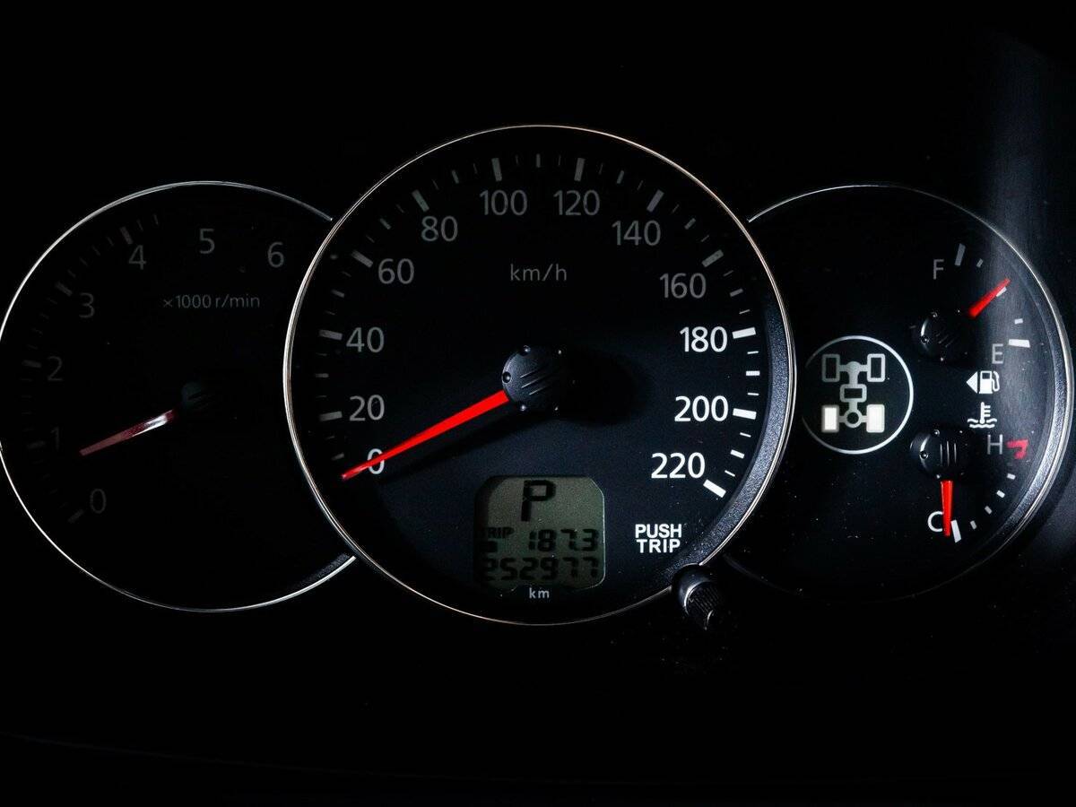 Mitsubishi Pajero Sport, 2013 - Фото №10