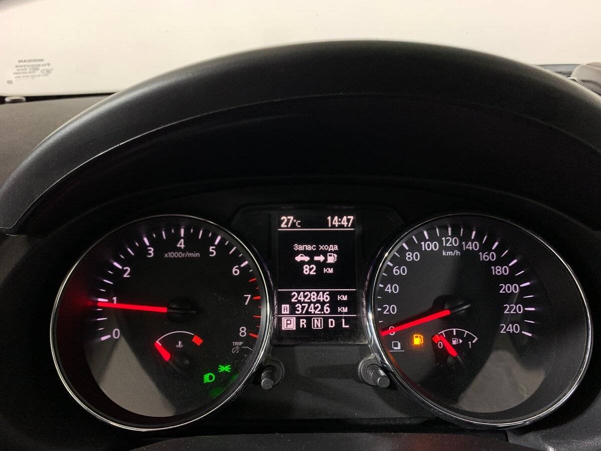 Nissan Qashqai, 2013 - Фото №13