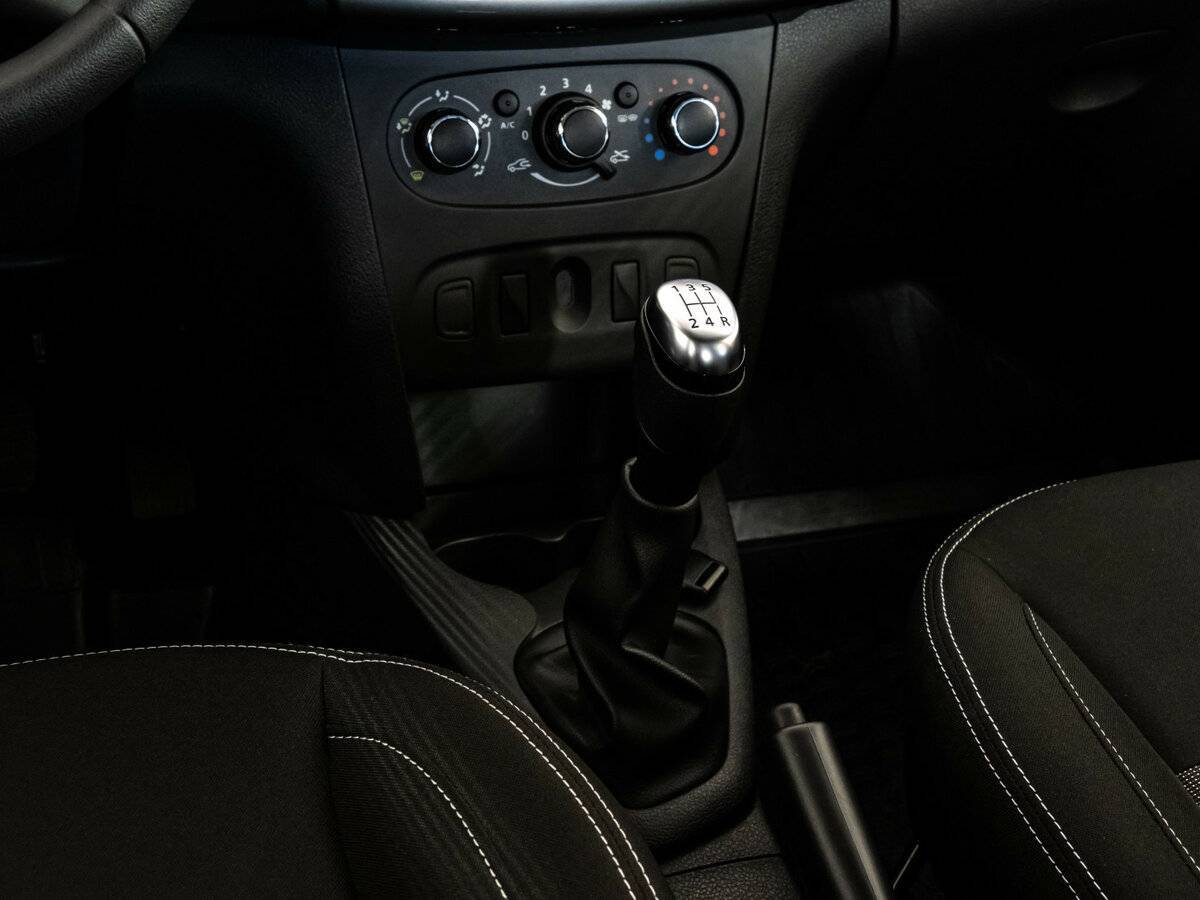 Renault Sandero Stepway, 2022 - Фото №11