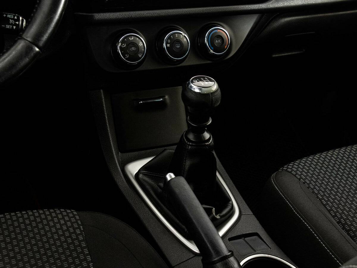 Toyota Corolla, 2013 - Фото №12