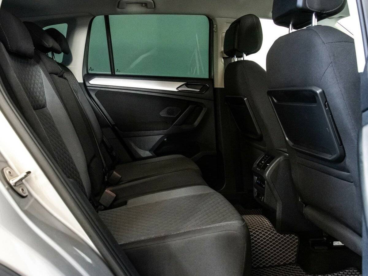 Volkswagen Tiguan, 2017 - Фото №13