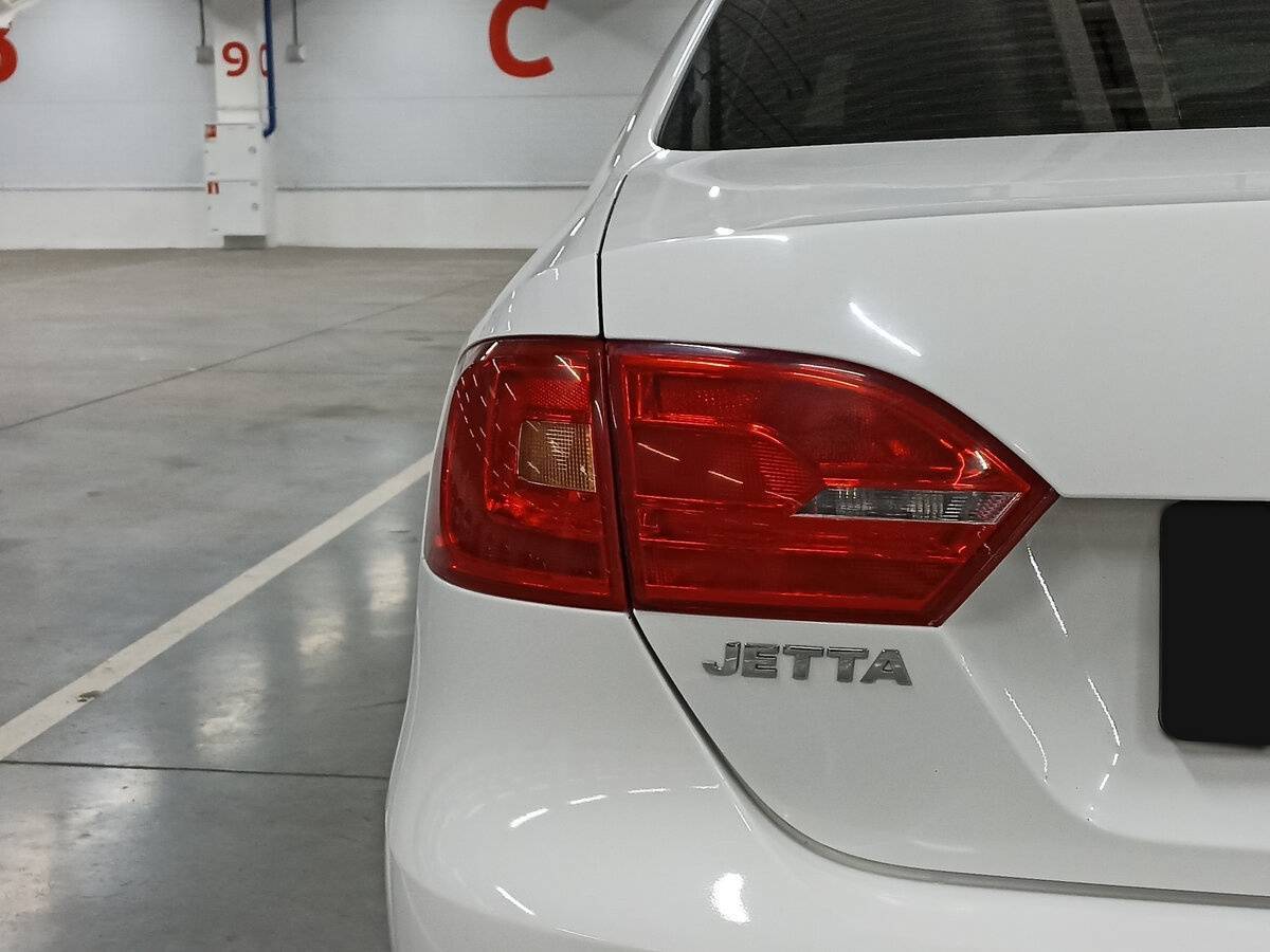Volkswagen Jetta, 2014 - Фото №8