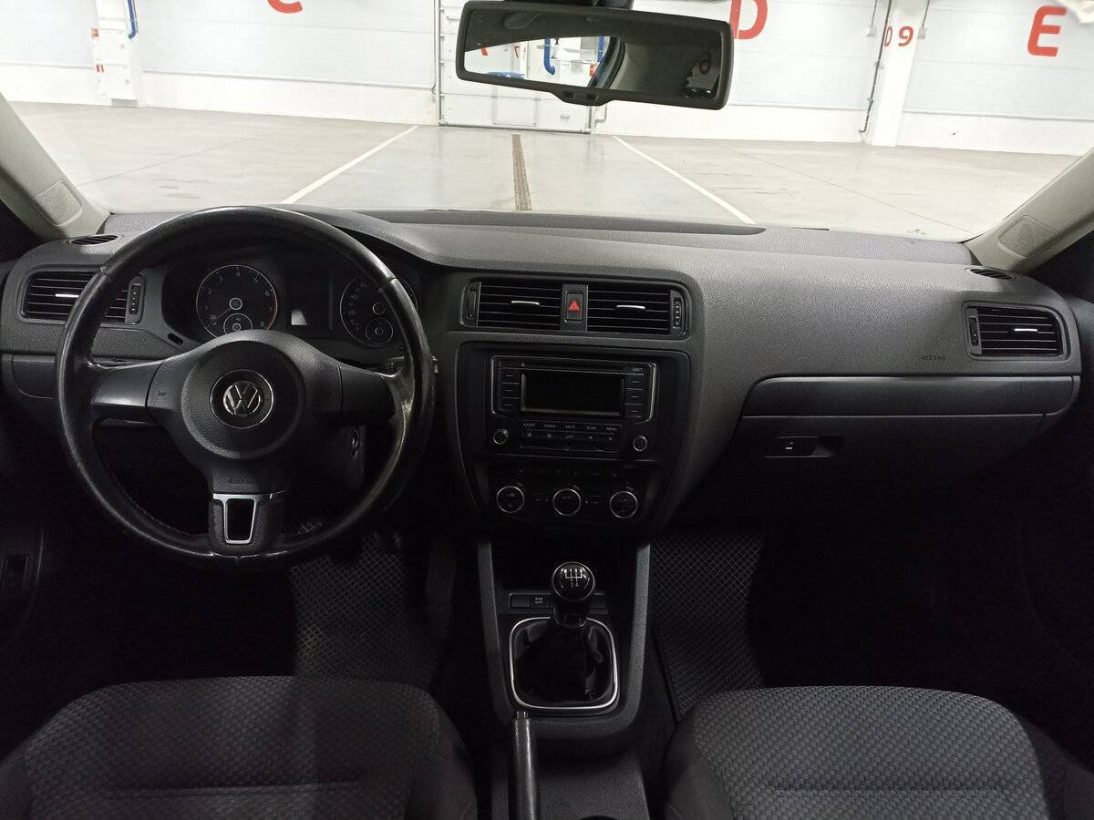 Volkswagen Jetta, 2014 - Фото №13