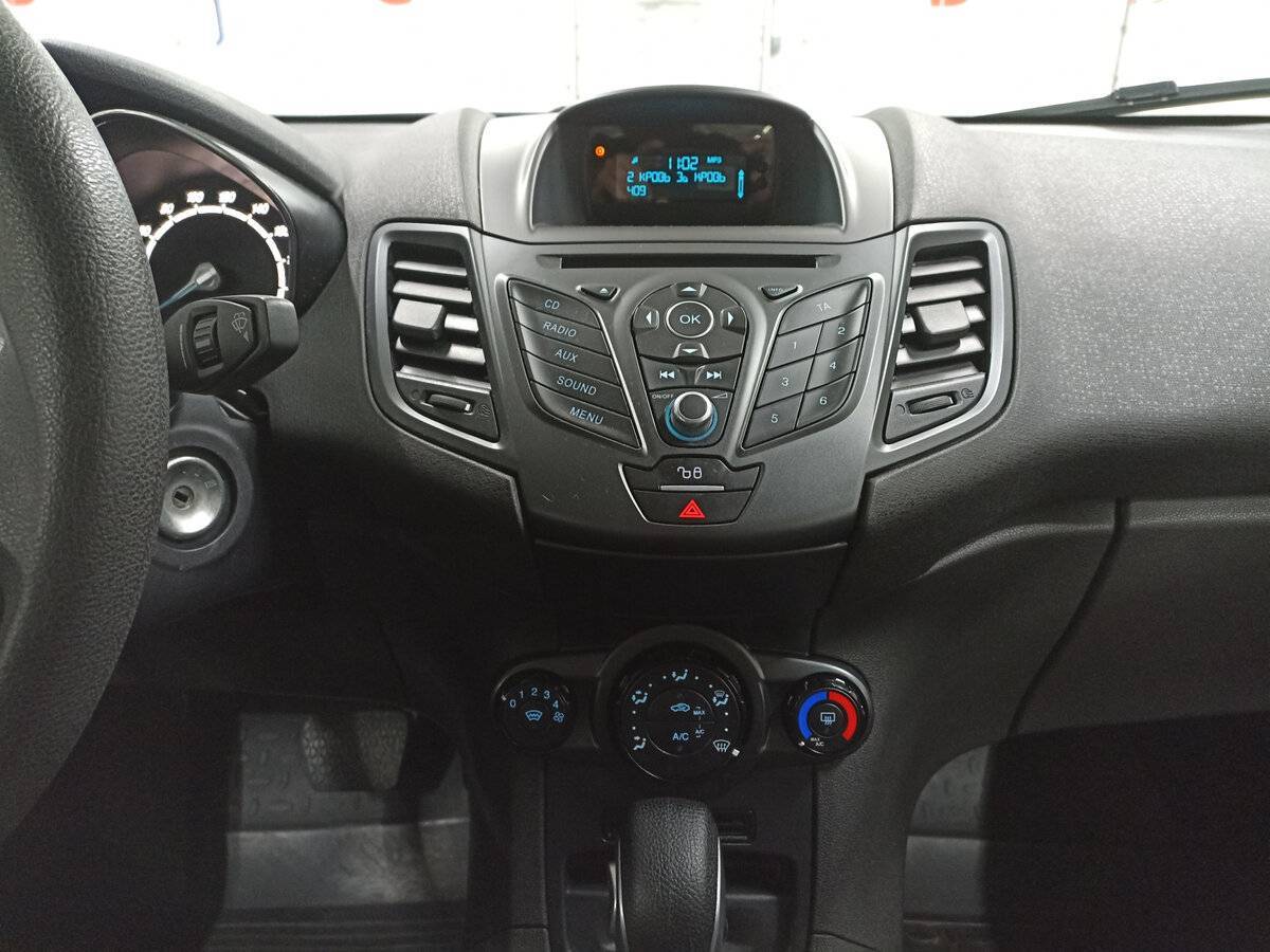 Ford Fiesta, 2015 - Фото №13