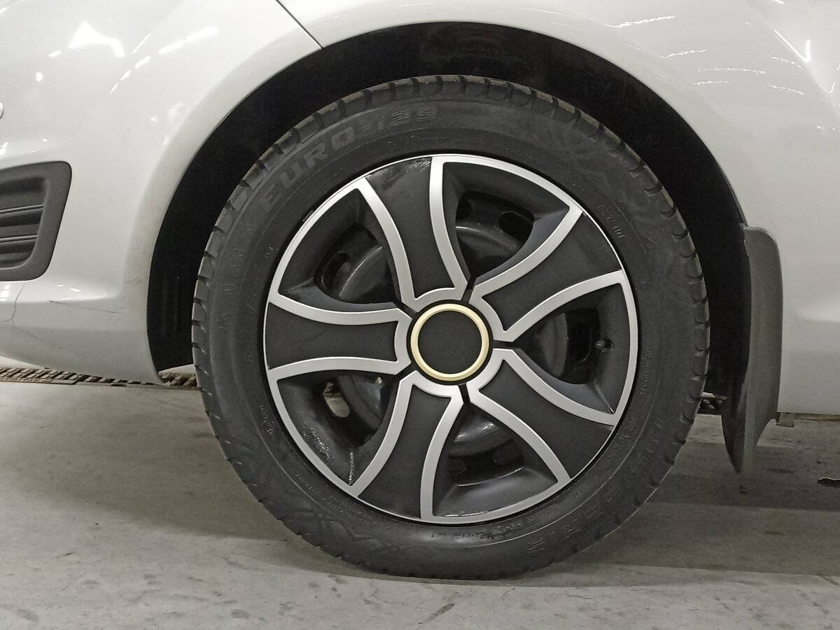 Ford Fiesta, 2015 - Фото №16