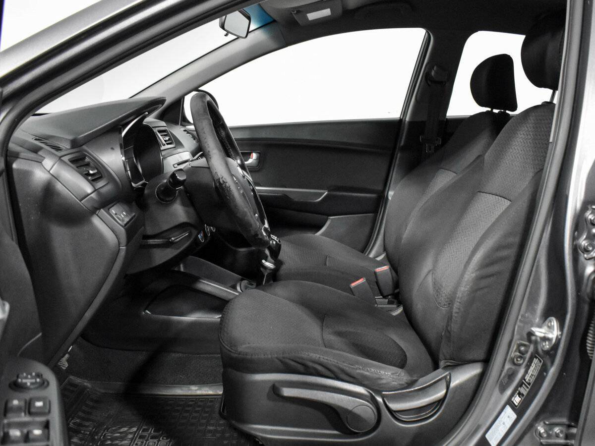 Kia Rio, 2016 - Фото №9