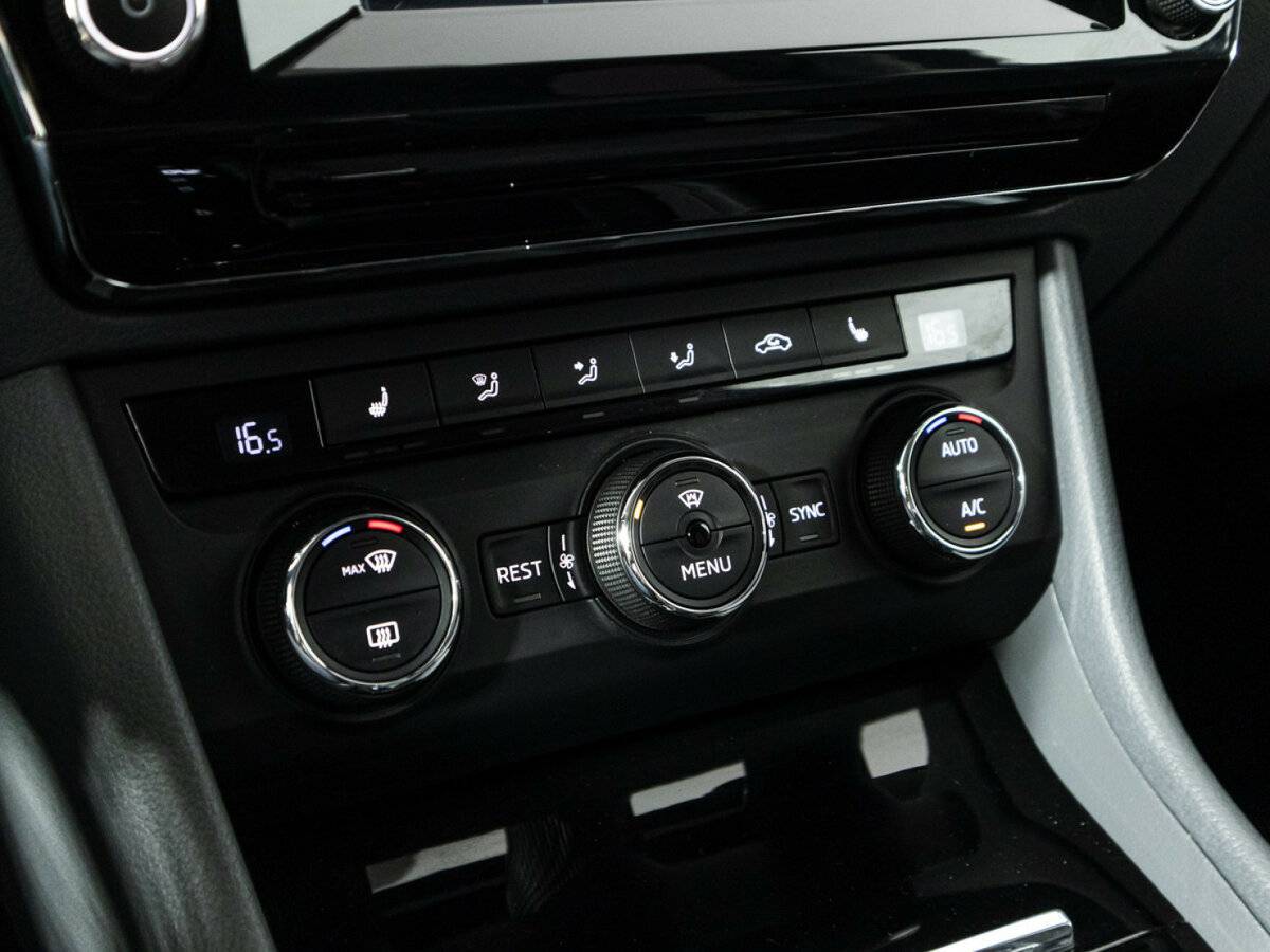 Skoda Superb, 2015 - Фото №17