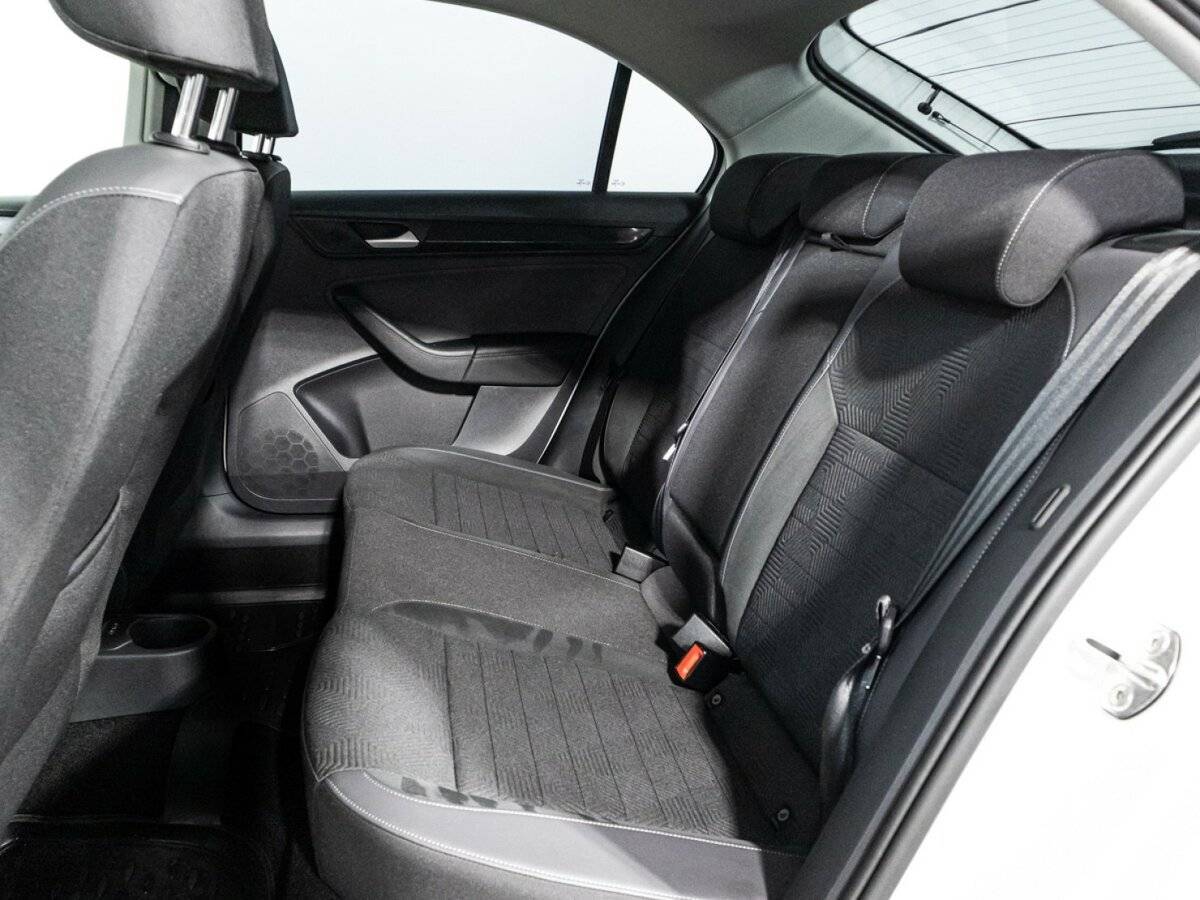 Volkswagen Polo, 2020 - Фото №9