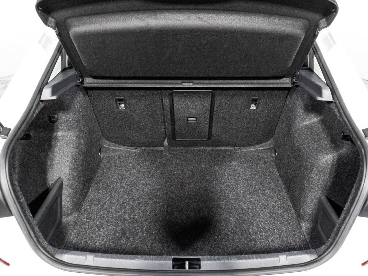 Volkswagen Polo, 2020 - Фото №14