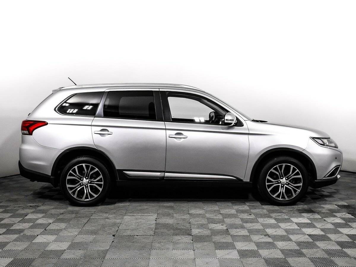 Mitsubishi Outlander, 2015 - Фото №3