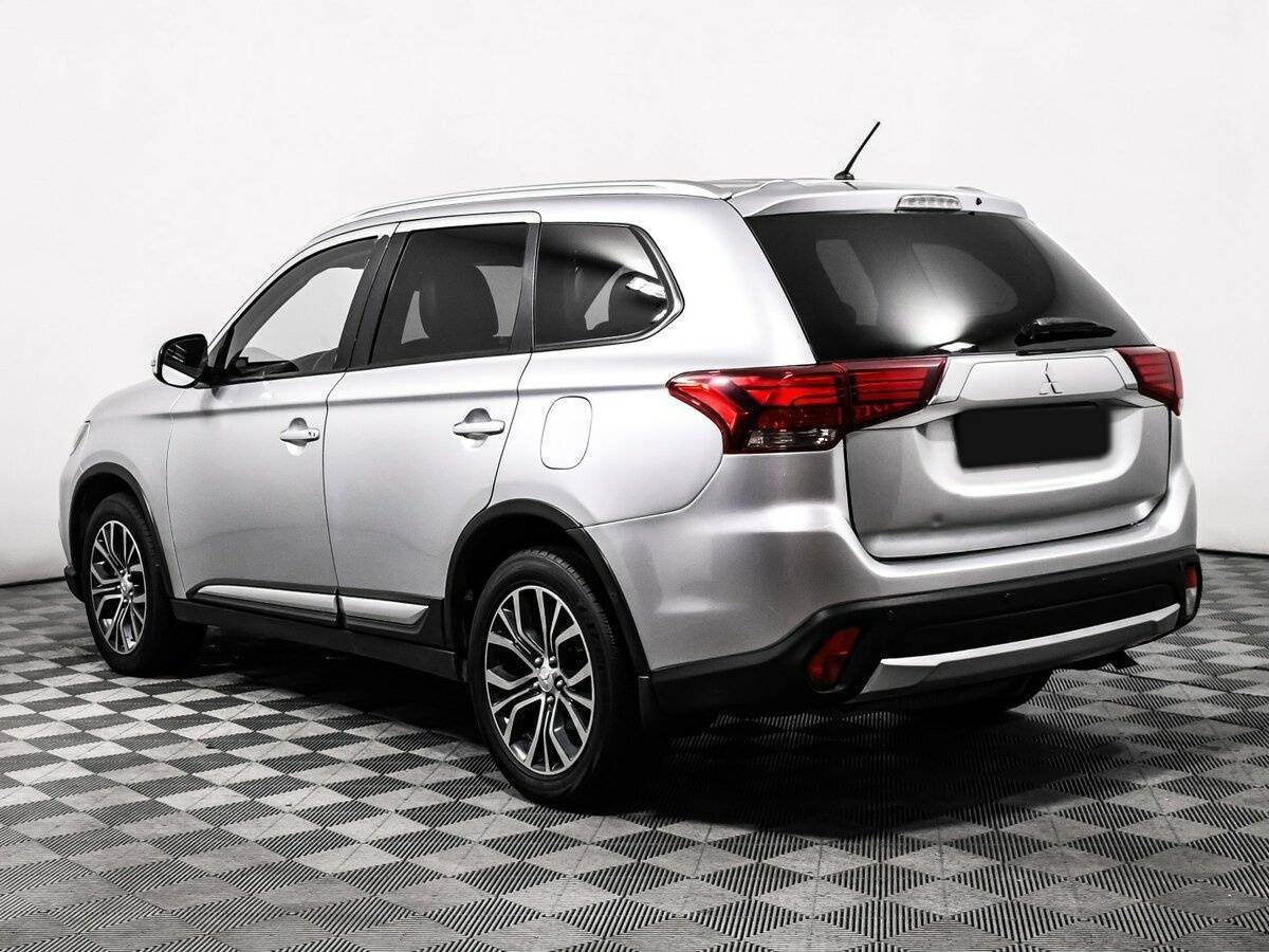 Mitsubishi Outlander, 2015 - Фото №6