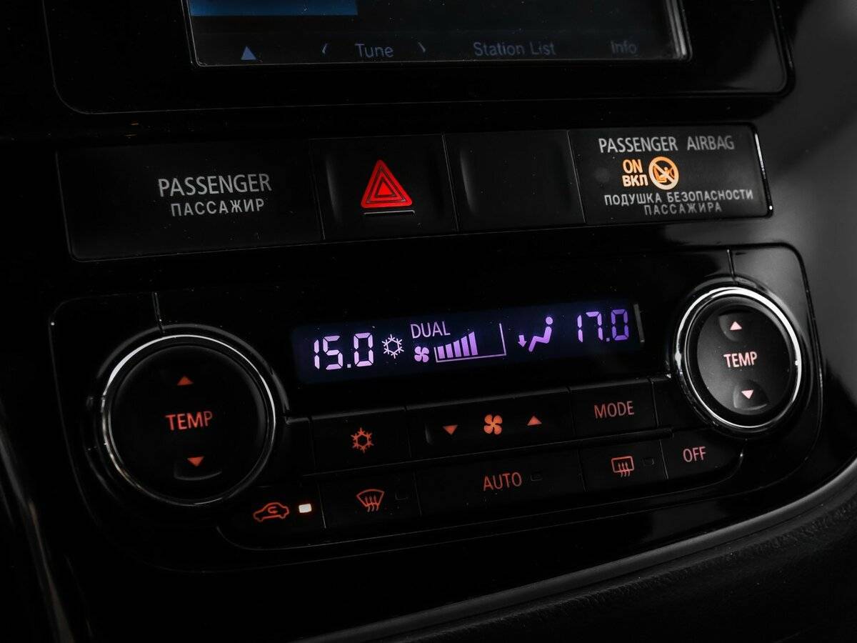 Mitsubishi Outlander, 2015 - Фото №16