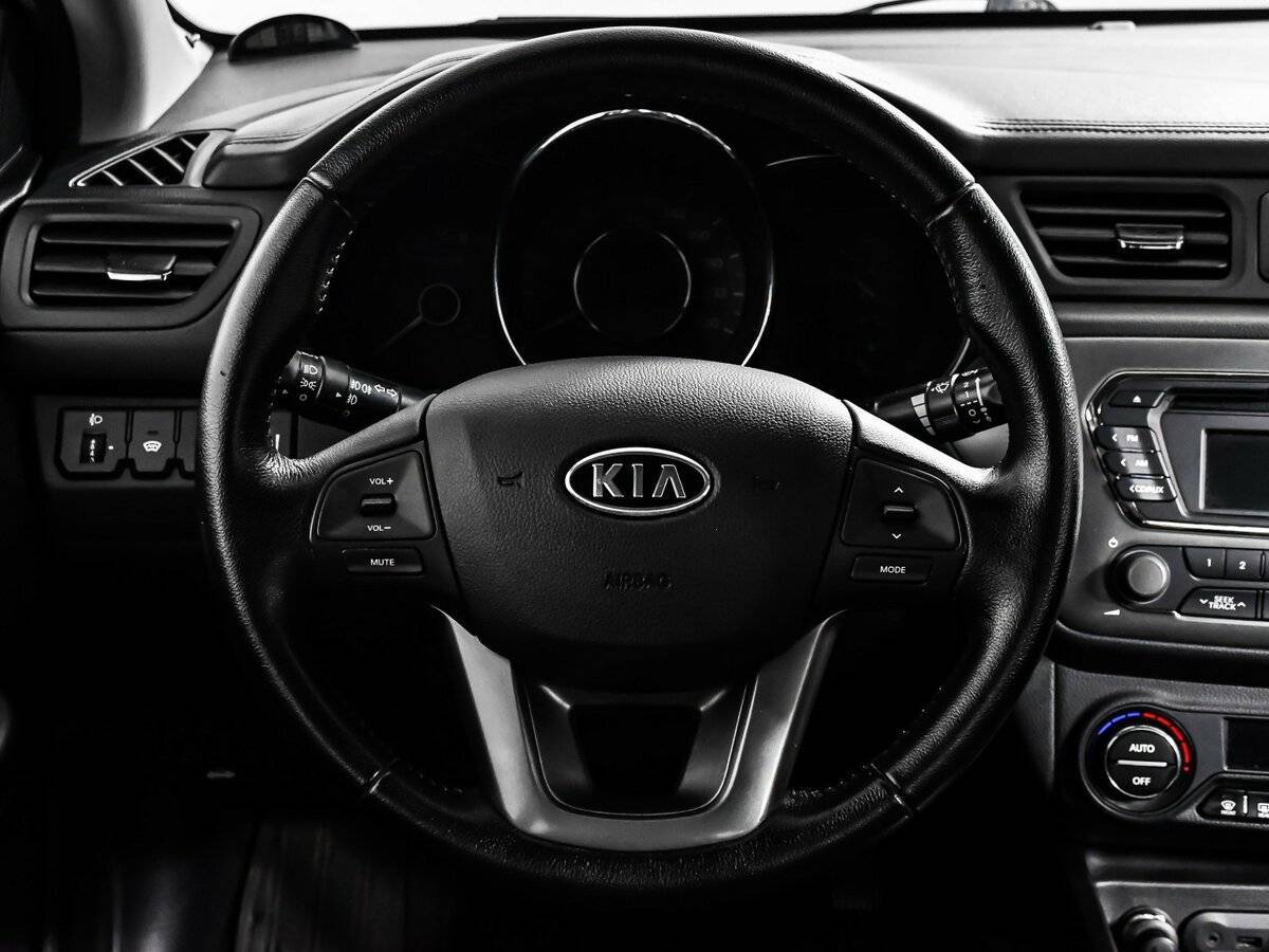 Kia Rio 4-speed, 2012 - Фото №11