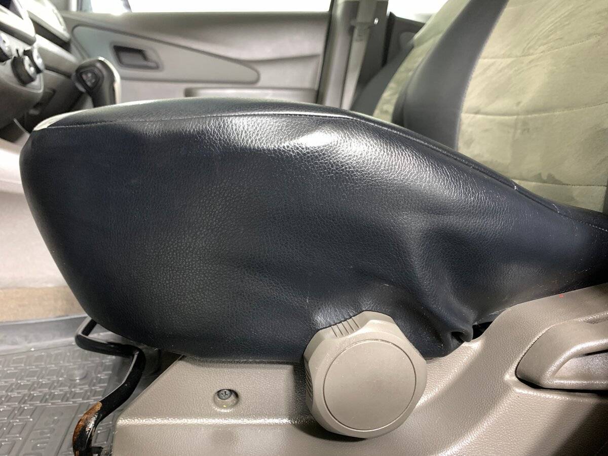 Chevrolet Cobalt, 2013 - Фото №15