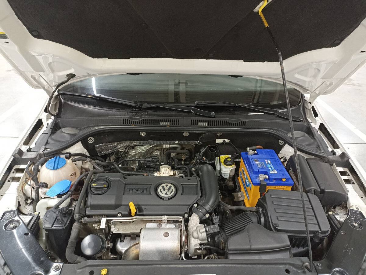 Volkswagen Jetta, 2015 - Фото №8