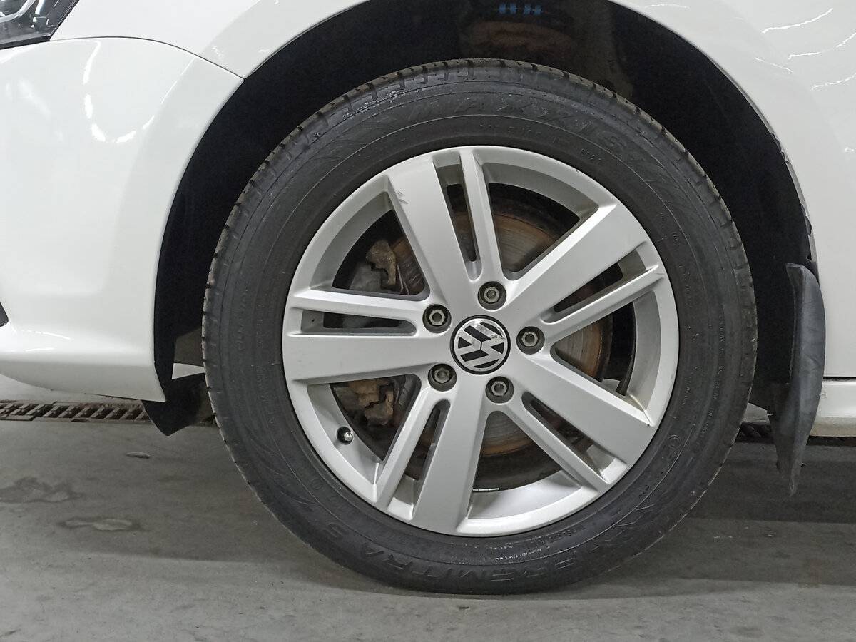 Volkswagen Jetta, 2015 - Фото №17