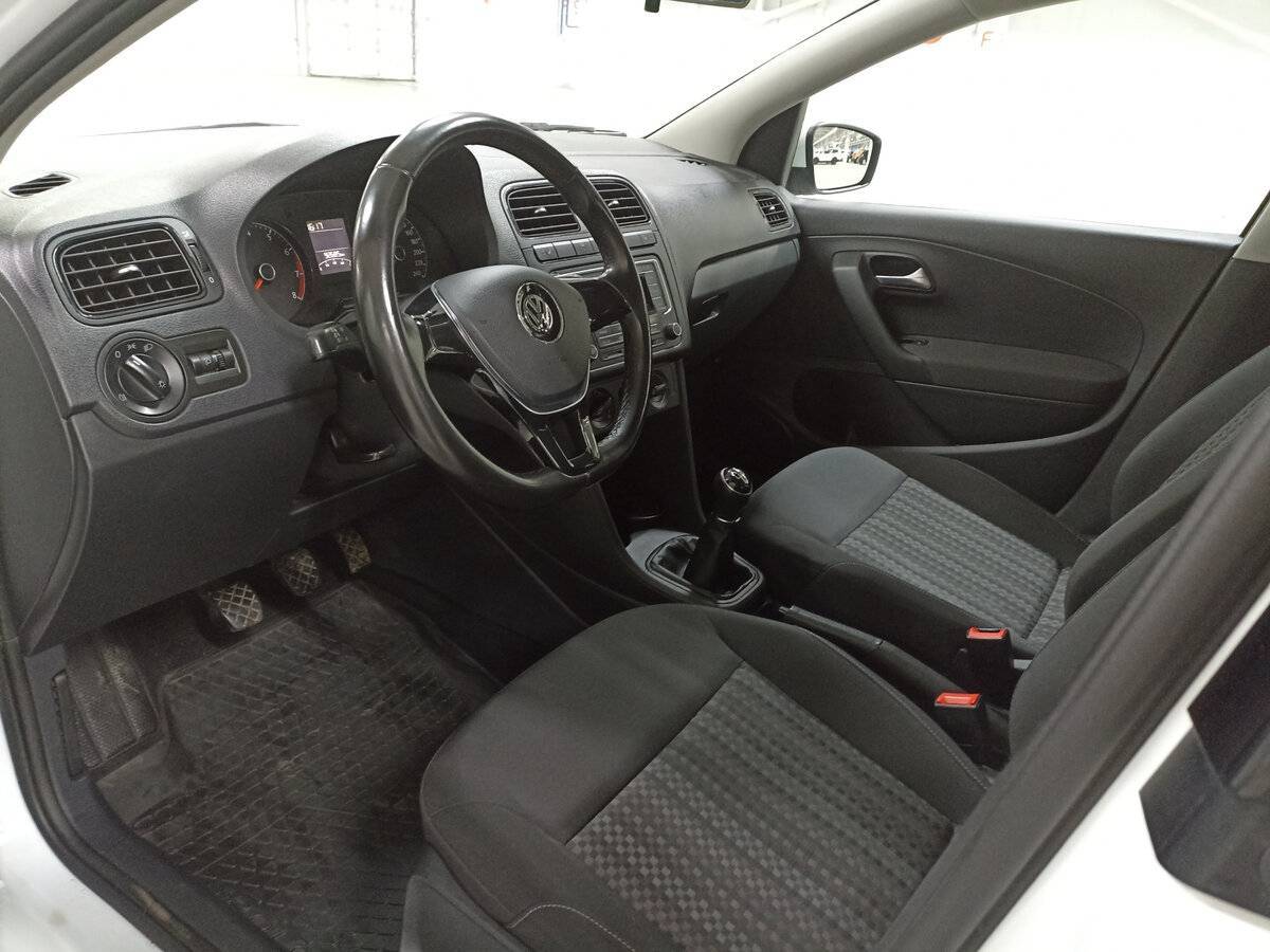 Volkswagen Polo, 2018 - Фото №15