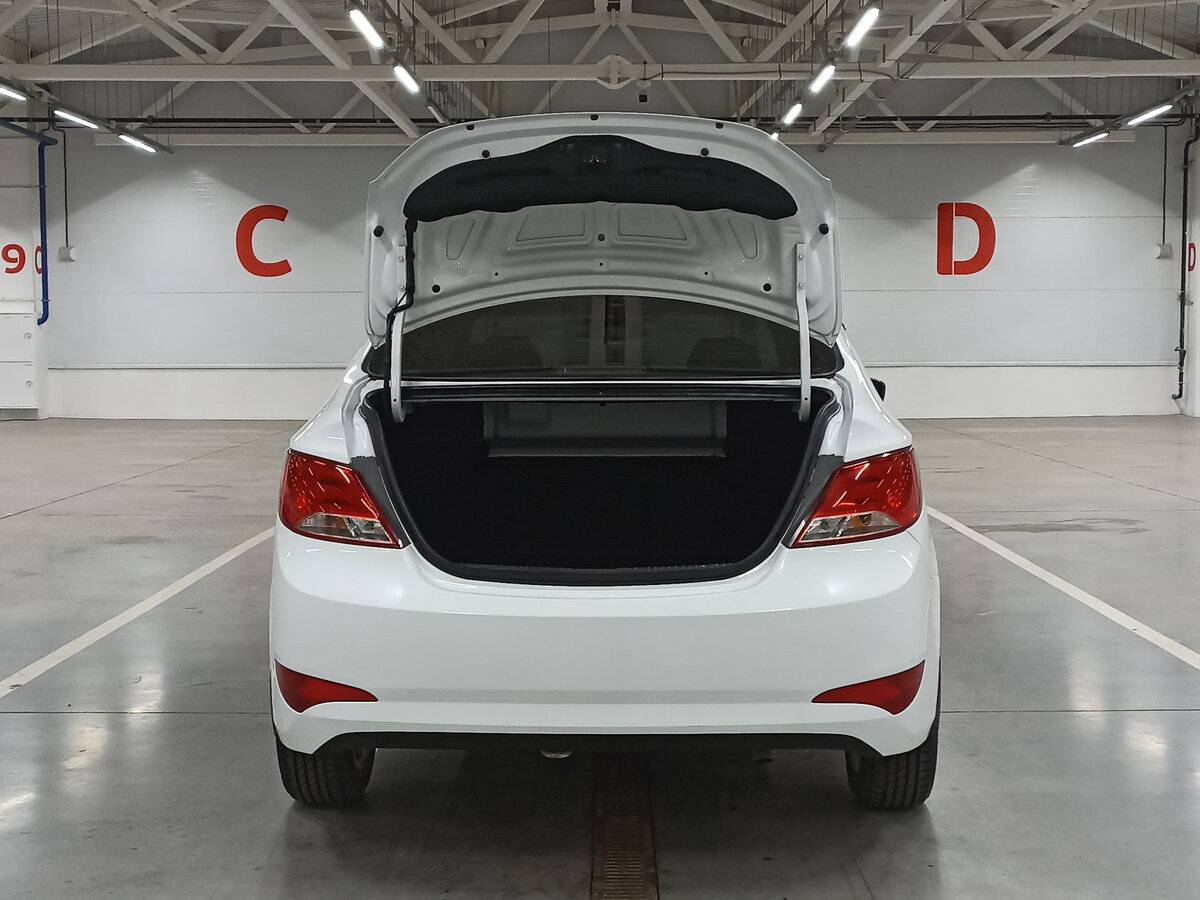 Hyundai Solaris, 2015 - Фото №9