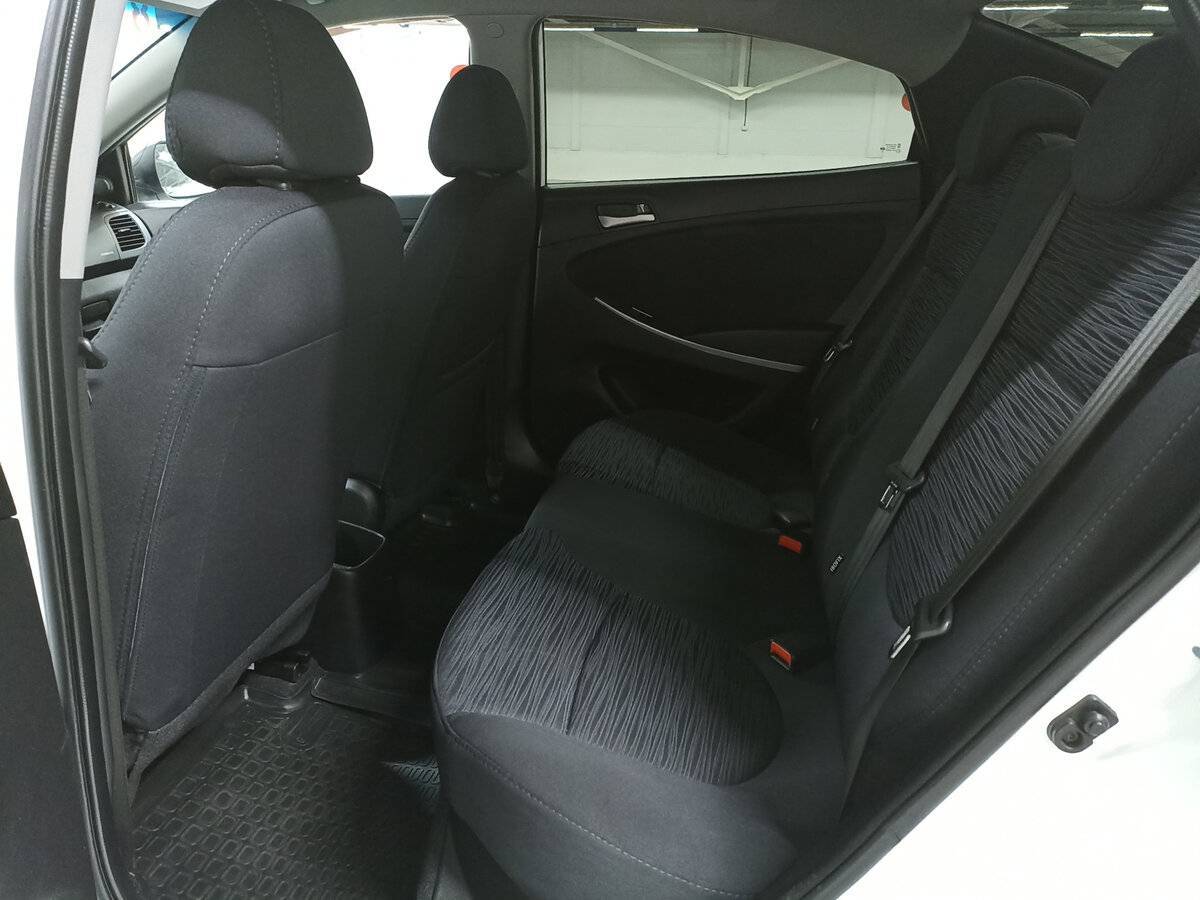 Hyundai Solaris, 2015 - Фото №11