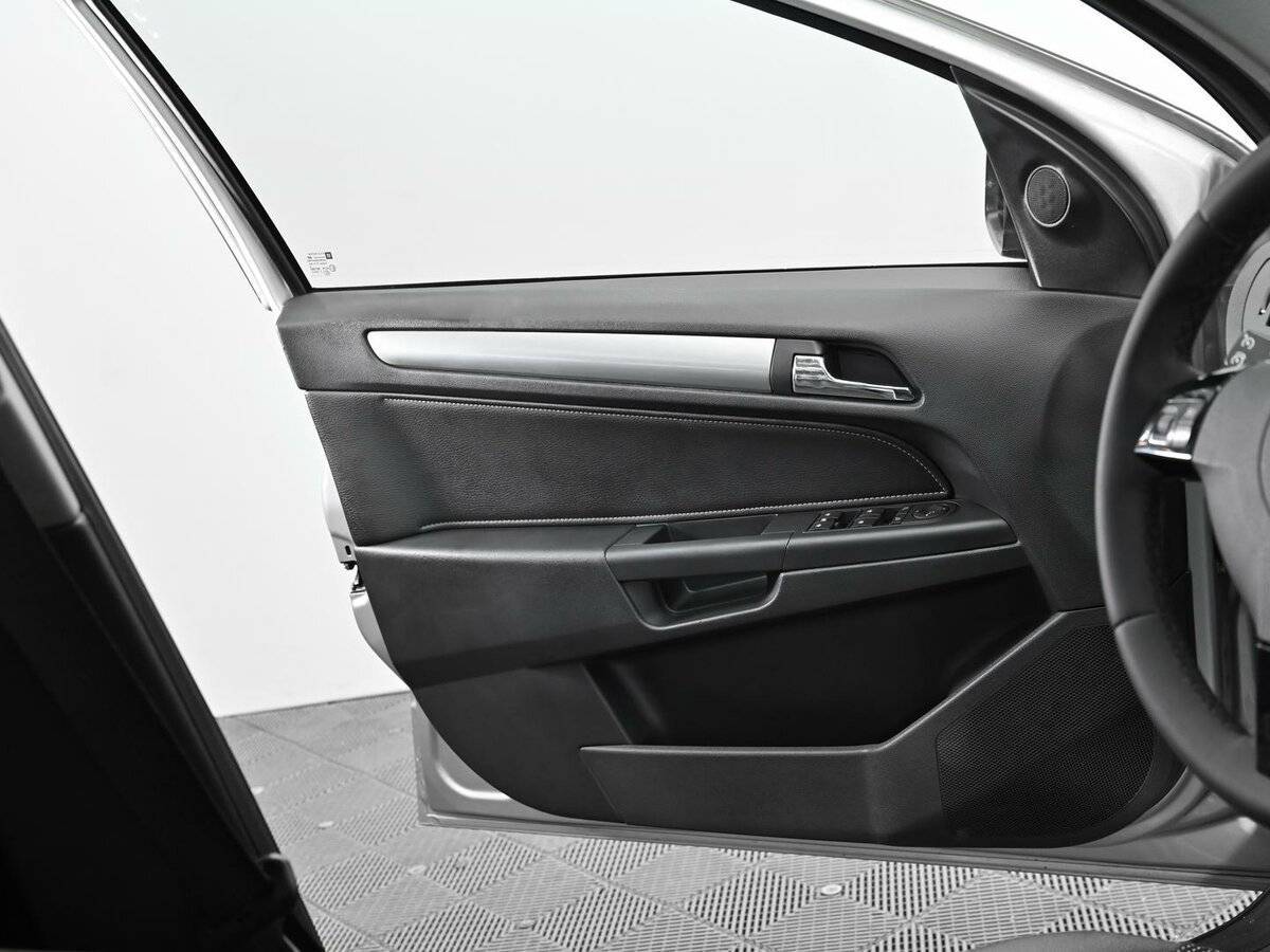 Opel Astra, 2012 - Фото №5