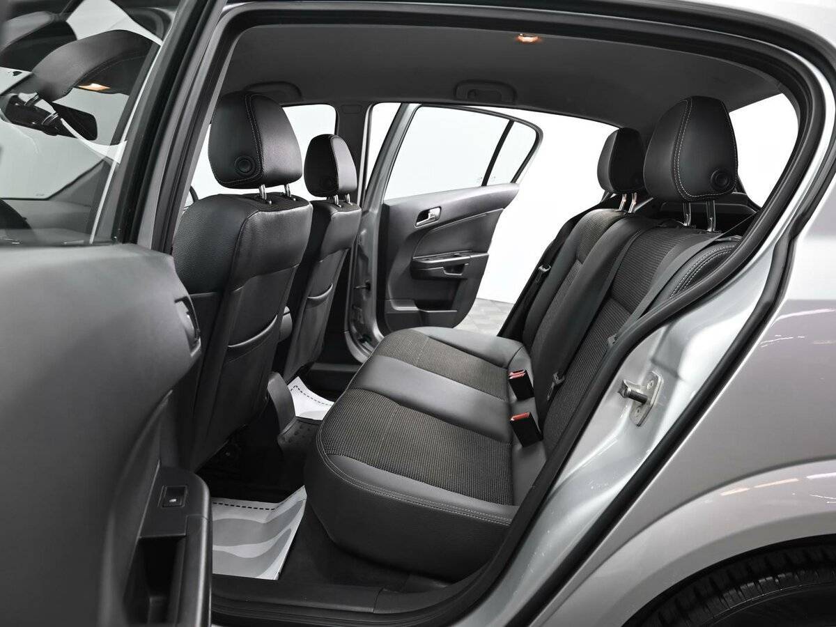 Opel Astra, 2012 - Фото №11