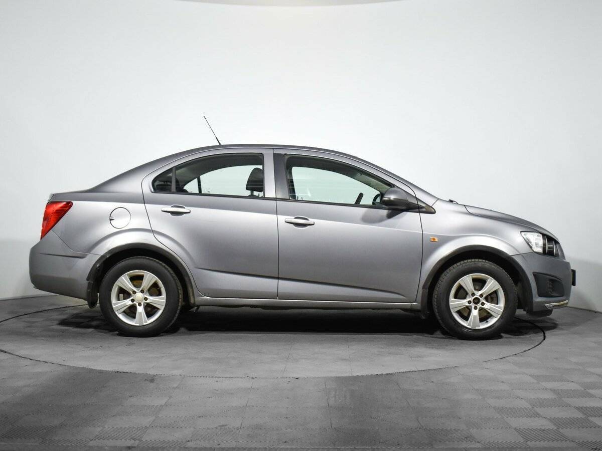 Chevrolet Aveo, 2012 - Фото №3