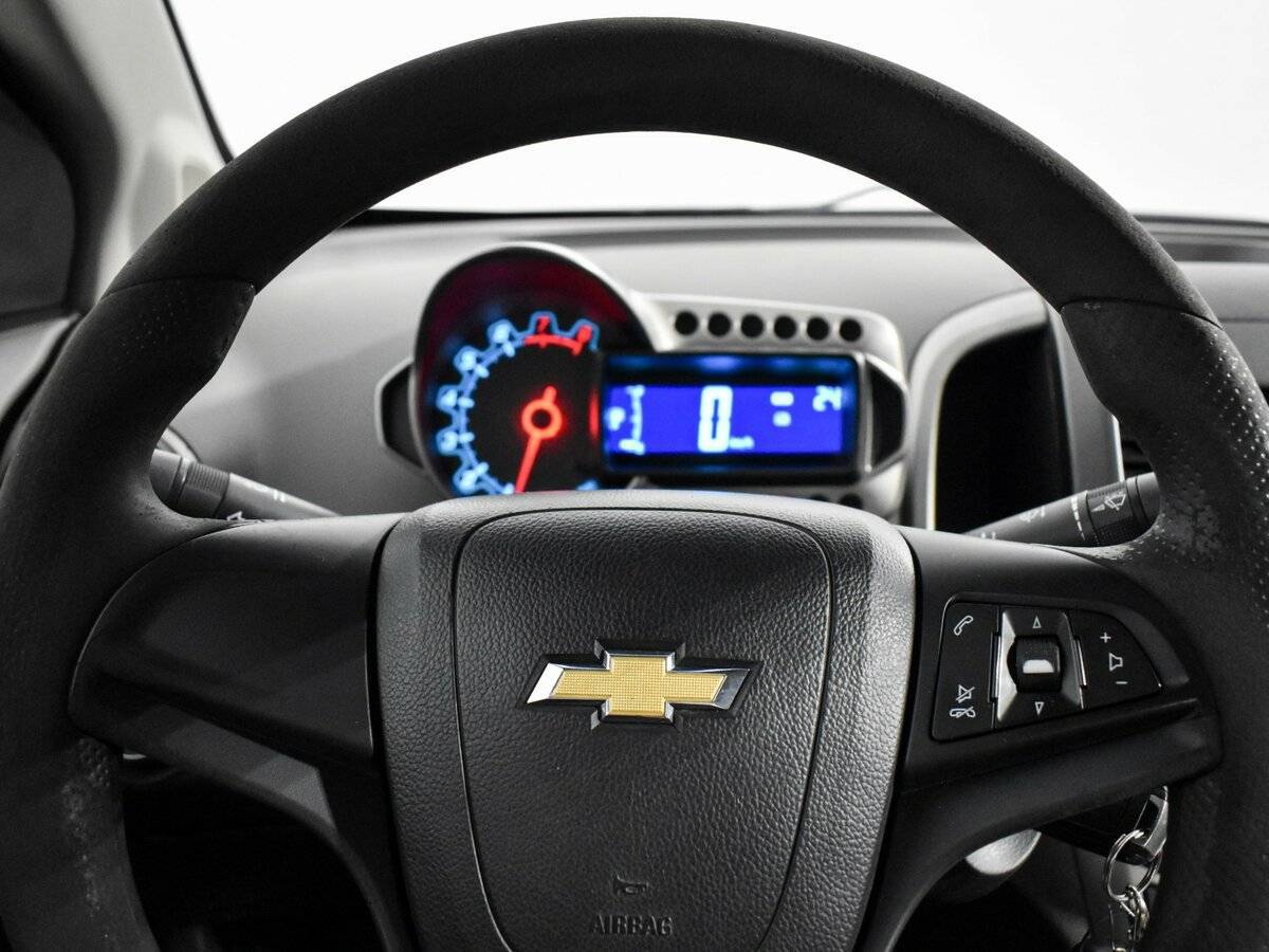 Chevrolet Aveo, 2012 - Фото №16