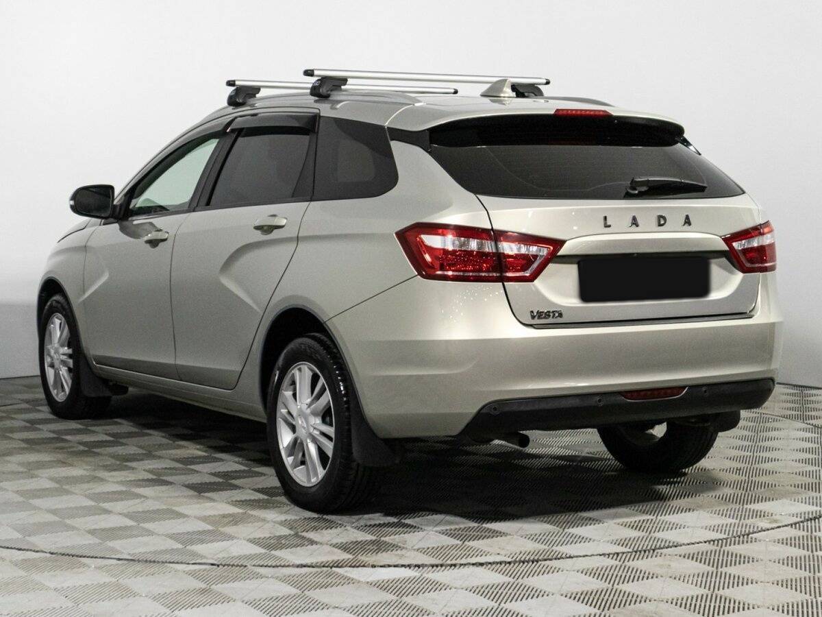 Lada (ВАЗ) Vesta SW, 2019 - Фото №6