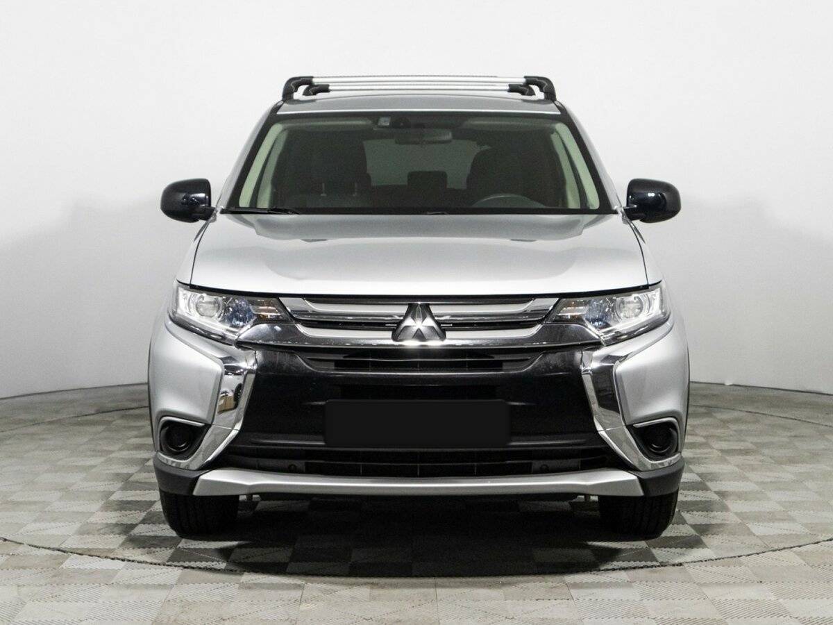 Mitsubishi Outlander, 2017 - Фото №1