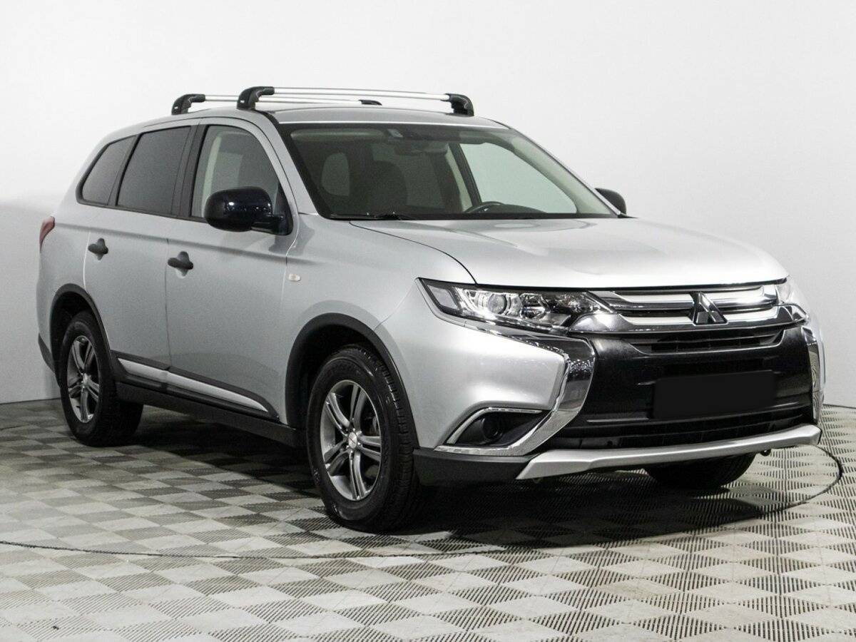 Mitsubishi Outlander, 2017 - Фото №2
