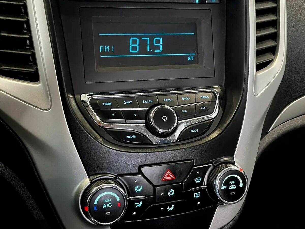 Changan CS35, 2018 - Фото №6