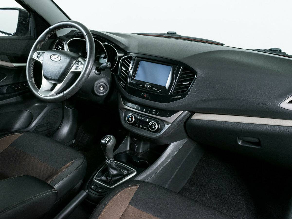 Lada (ВАЗ) Vesta, 2020 - Фото №7