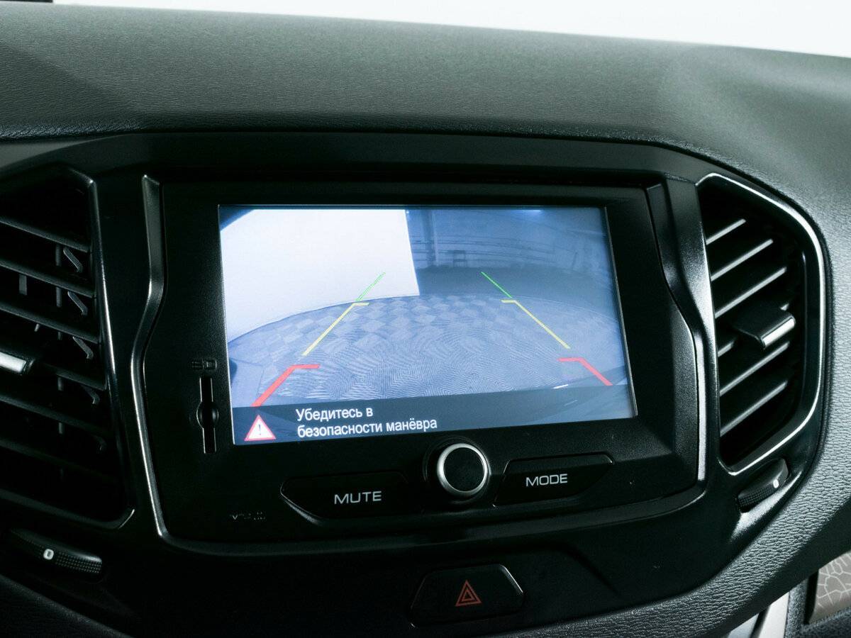 Lada (ВАЗ) Vesta, 2020 - Фото №12